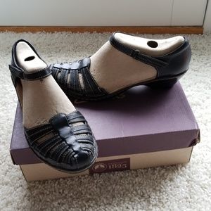Brand new Clark's black sandals